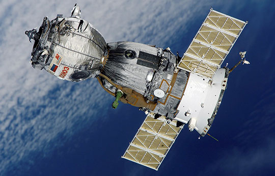 Satellite-Soyuz-Spaceship-Space-Station-Aviation-Technology
