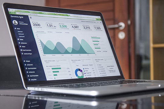 Stats-Laptop-Business-Desk-Website-Internet-SEO-Marketing-Rank-Graph