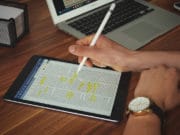 internet-work-office-desk-technology-tablet-computer-ipad-apple-writing