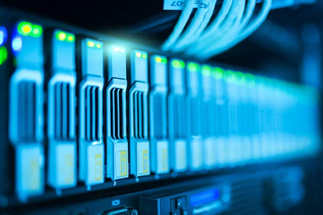 computer-connection-database-internet-lan-network-server-technology