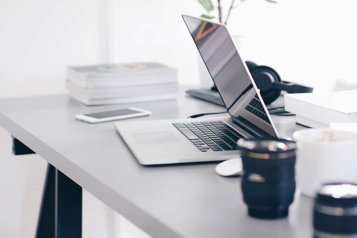 laptop-technology-desk-work-office