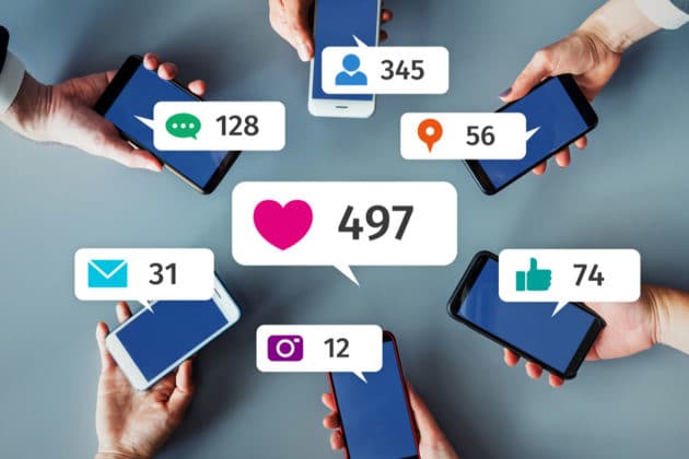 social-media-marketing-share-like-mobile-application