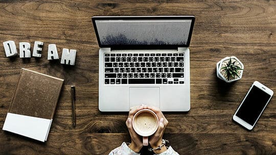 blog-business-entrepreneur-office-laptop-work-writer