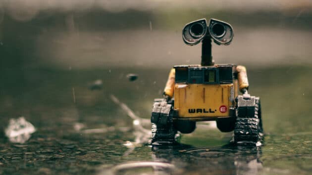 robot-pixar-robotics-ai-artificial-intelligence-technology-tech-trends-2023
