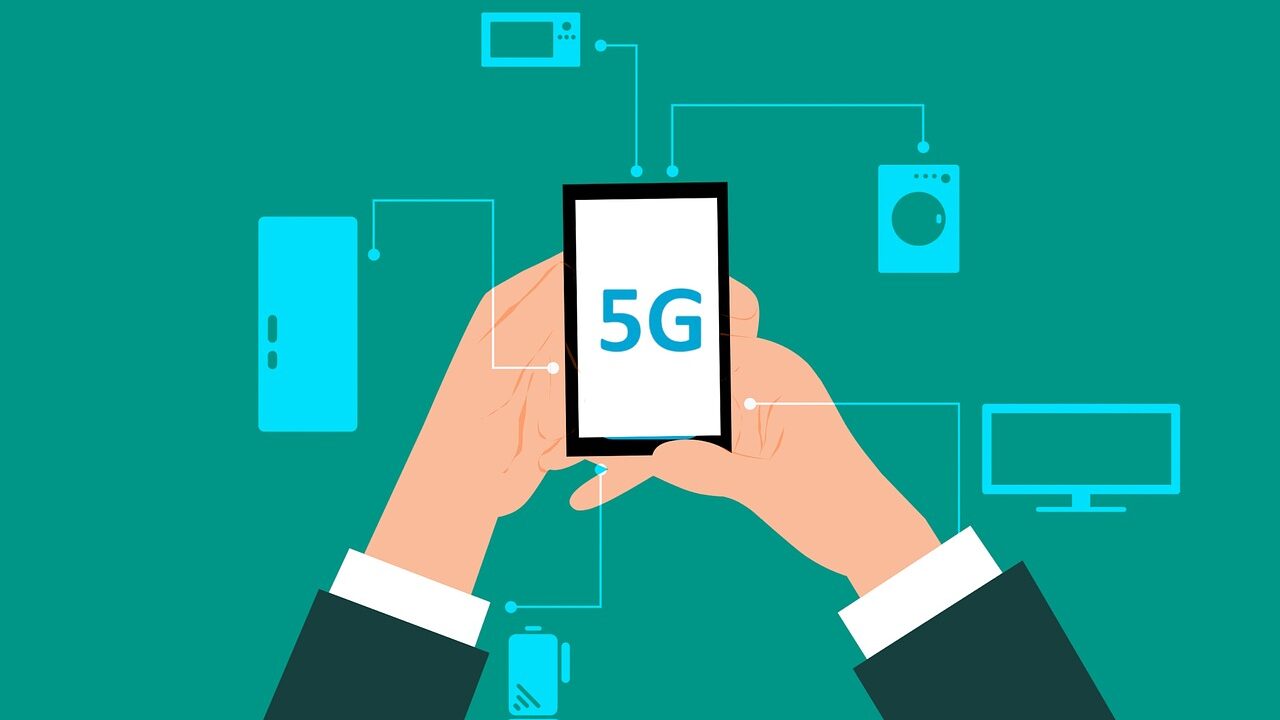 5G-Connection-Data-Device-Digital-Future-Gadget-Internet-IoT-network-Technology